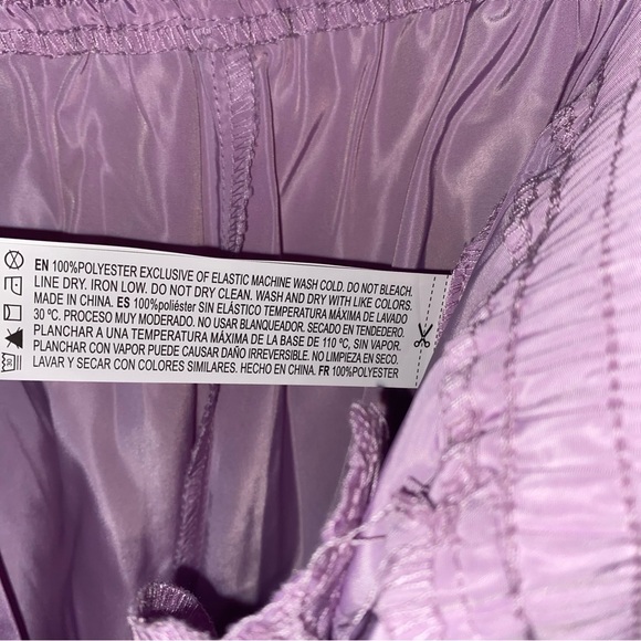 NWT Forever 21 Size 0X Lilac Windbreaker Jogger Pants with Zippers at Ankles - Picture 10 of 10